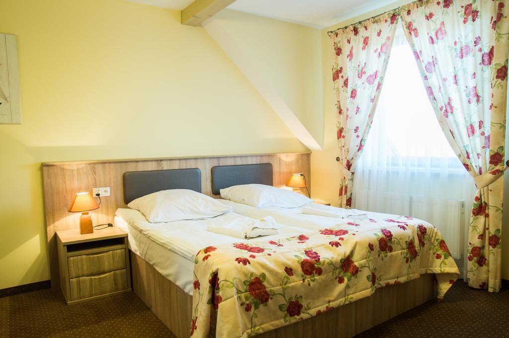 斯洛内兹尼港住宿加早餐旅馆 Mikołajki 客房 照片